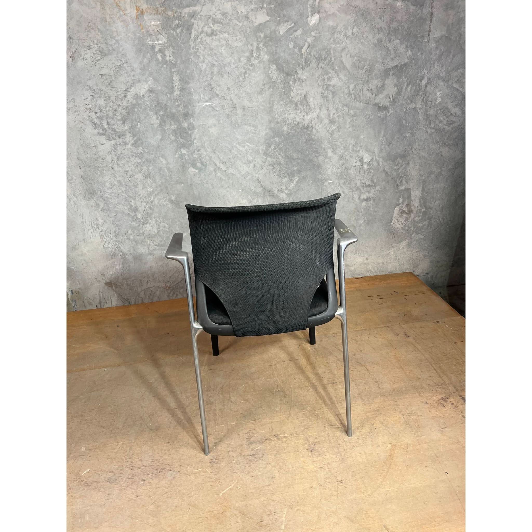 Vitra MedaSlim - Office Chair - thegoodchairs