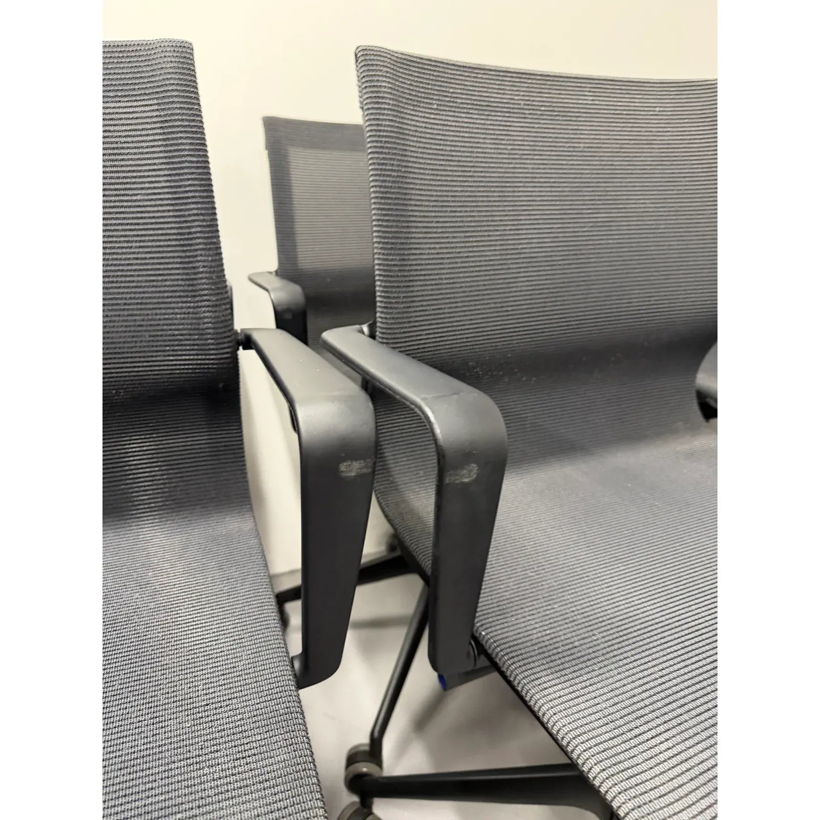 Vitra Physix - Ergonomic Boardroom Office Chair - Alberto Meda - thegoodchairs