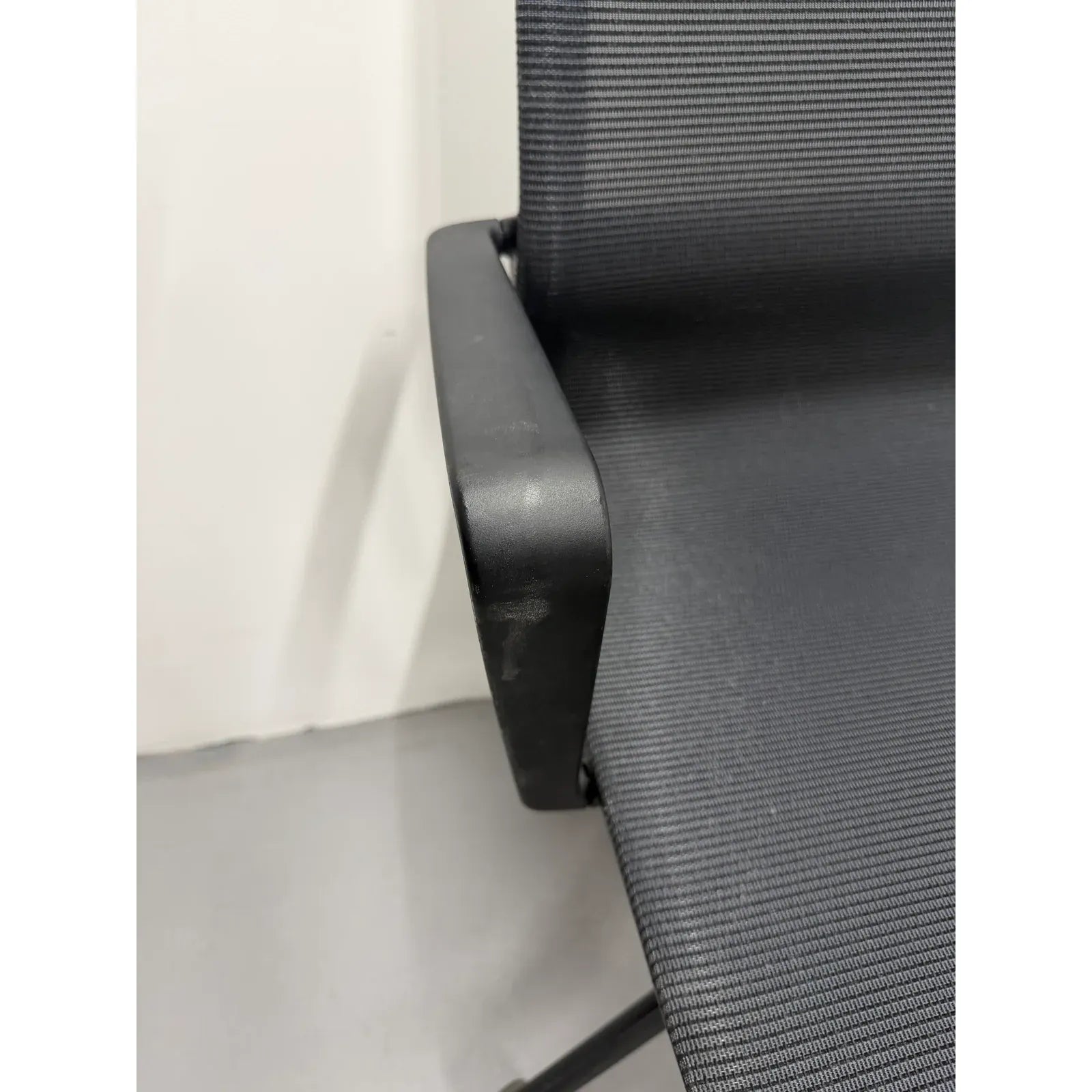 Vitra Physix - Ergonomic Boardroom Office Chair - Alberto Meda - thegoodchairs