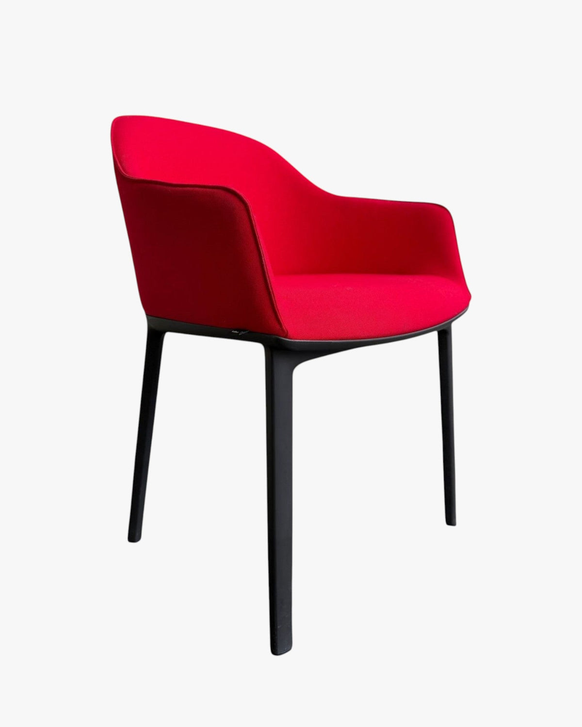 Vitra Softshell Chair by Ronan & Erwan Bouroullec, Red - thegoodchairs