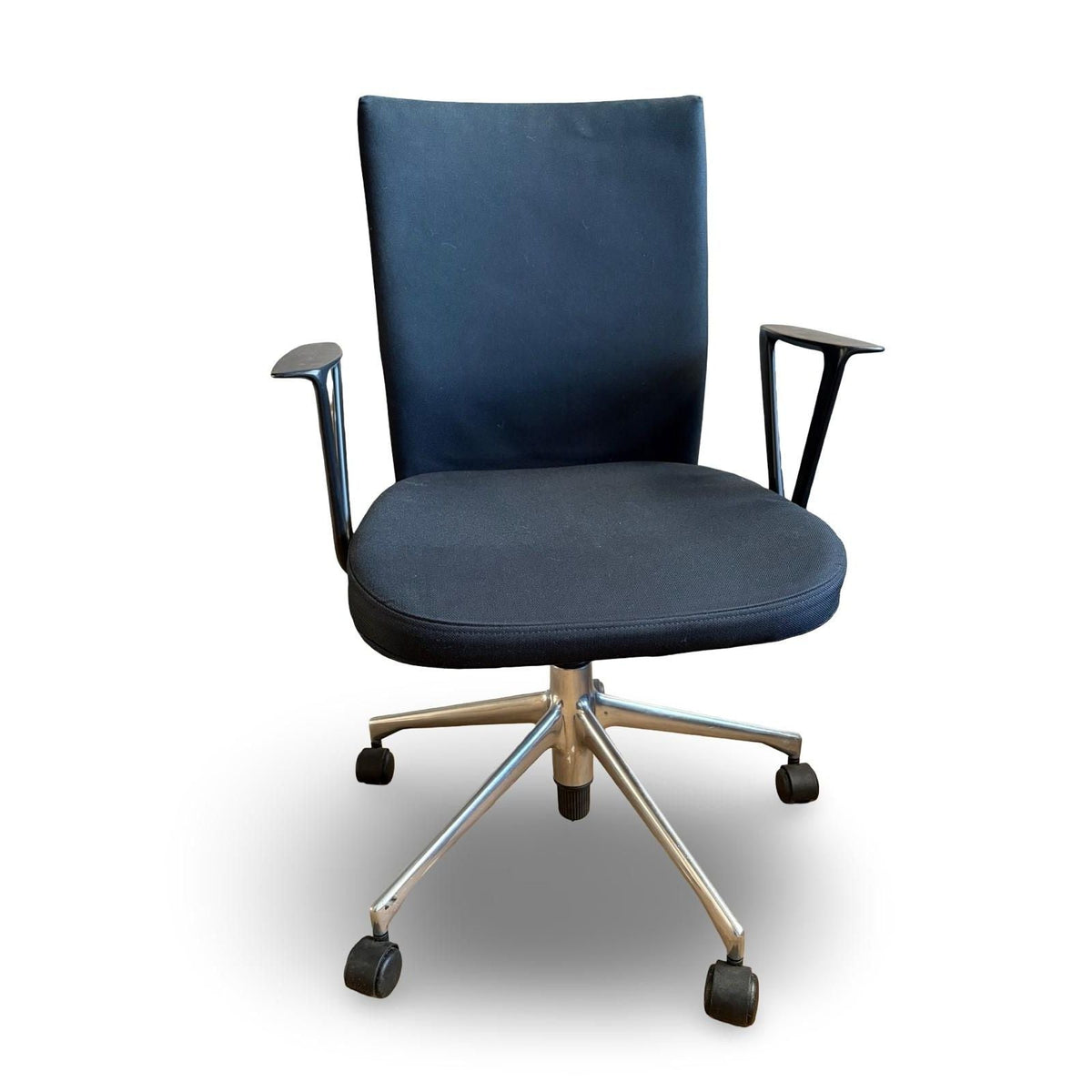 Vitra Upholstered Office Chair, Black - thegoodchairs