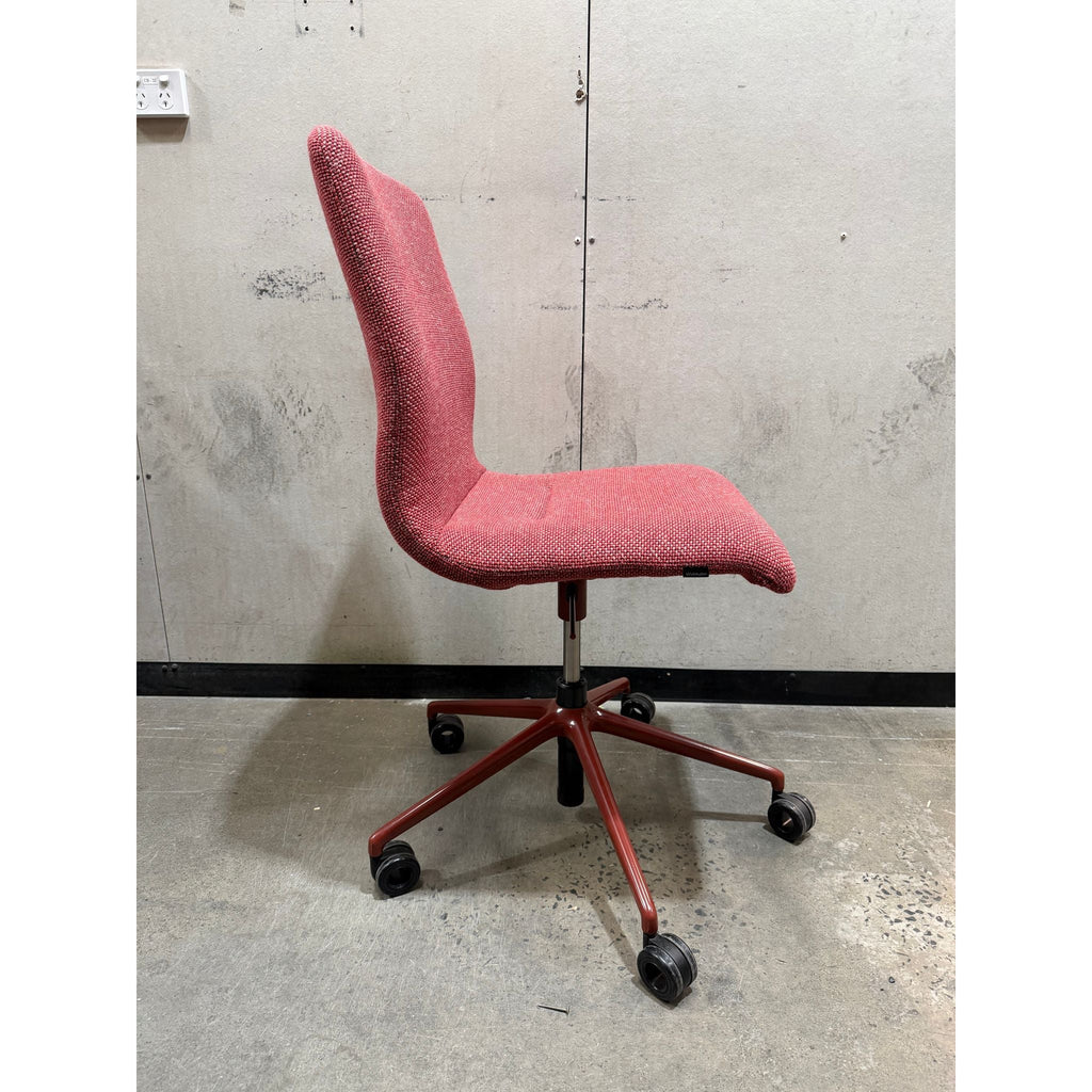 Wilkhahn Decide 296/6 Swivel Office Chair, Red - thegoodchairs