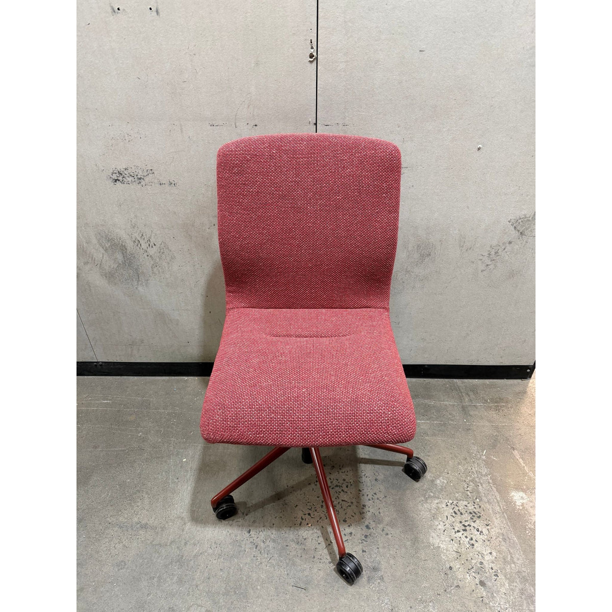 Wilkhahn Decide 296/6 Swivel Office Chair, Red - thegoodchairs