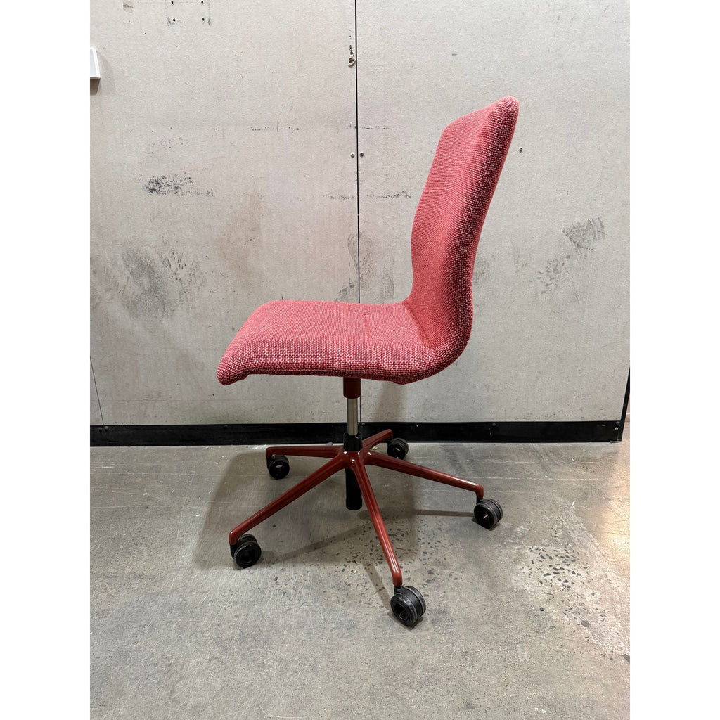 Wilkhahn Decide 296/6 Swivel Office Chair, Red - thegoodchairs