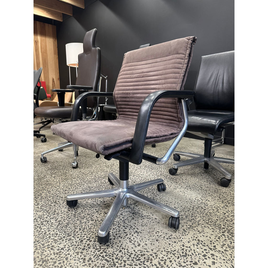 Wilkhahn Executive Management Chairs, Original Classic Series - thegoodchairs
