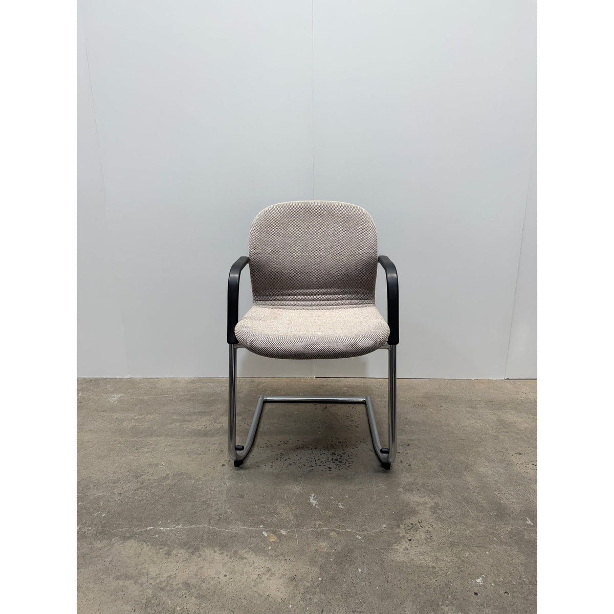 Wilkhahn FS-Line 212/5 Cantilever Chair, Kvadrat Skifer, Chrome - thegoodchairs