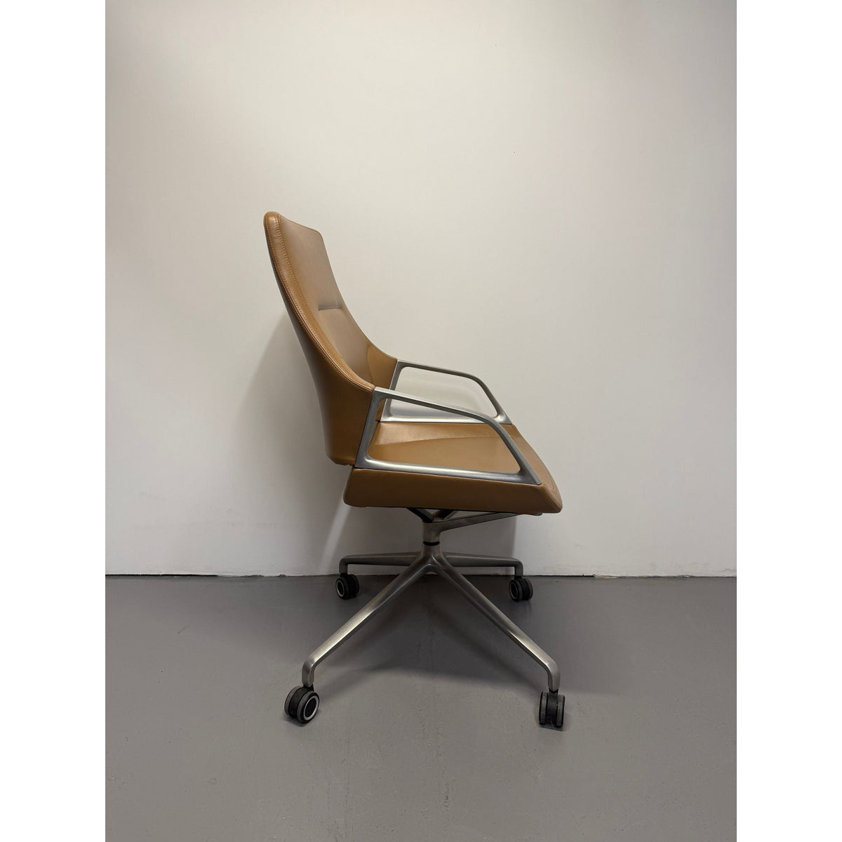 Wilkhahn Graph 301/5 Conference Chair by Jehs + Laub, Tan Leather - thegoodchairs
