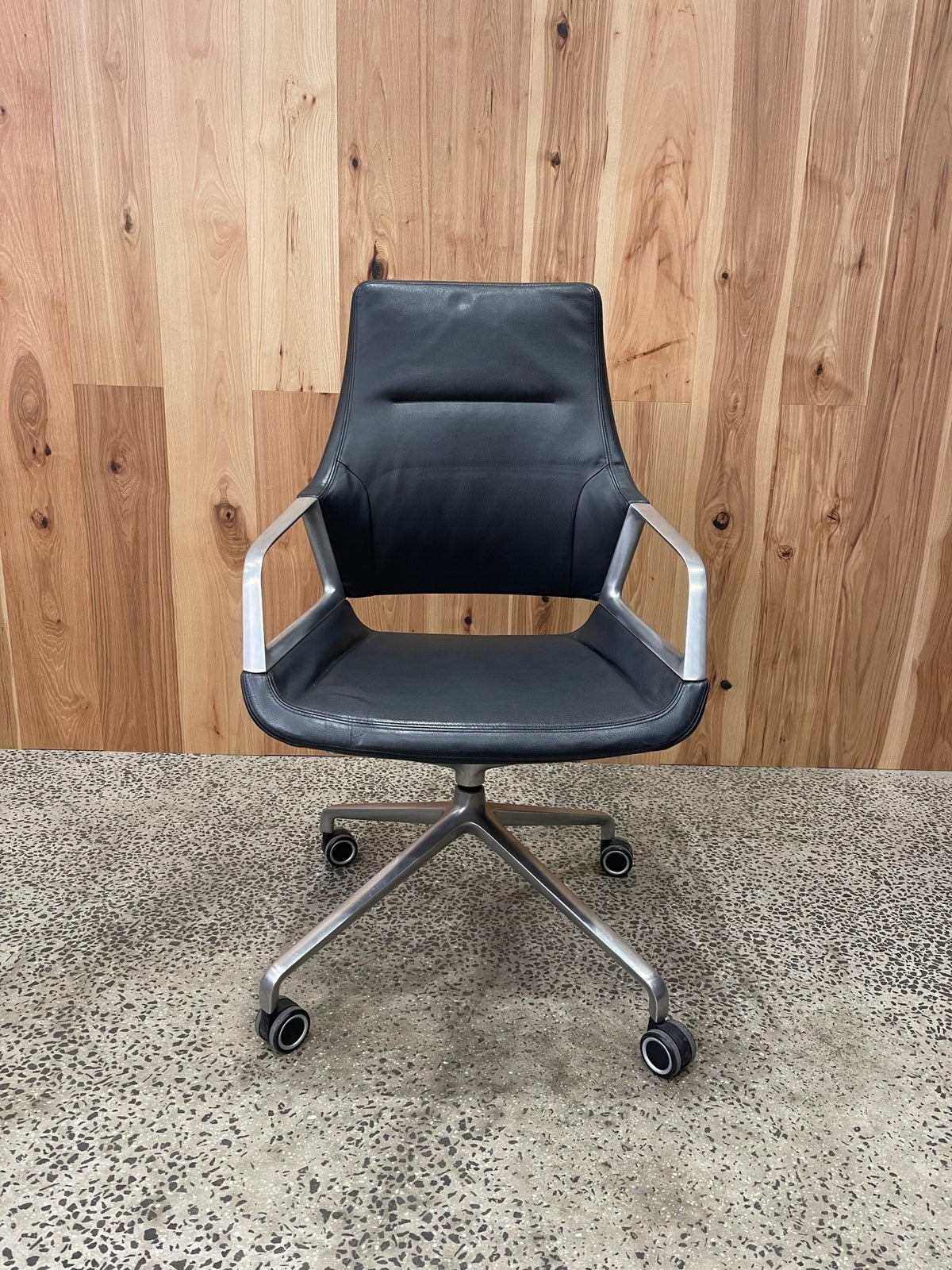 Wilkhahn Graph High-Back Executive Chair, Black Leather - thegoodchairs