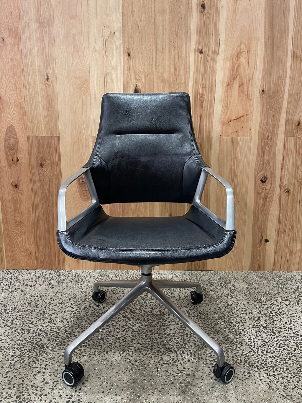 Wilkhahn Graph High-Back Executive Chair, Black Leather - thegoodchairs