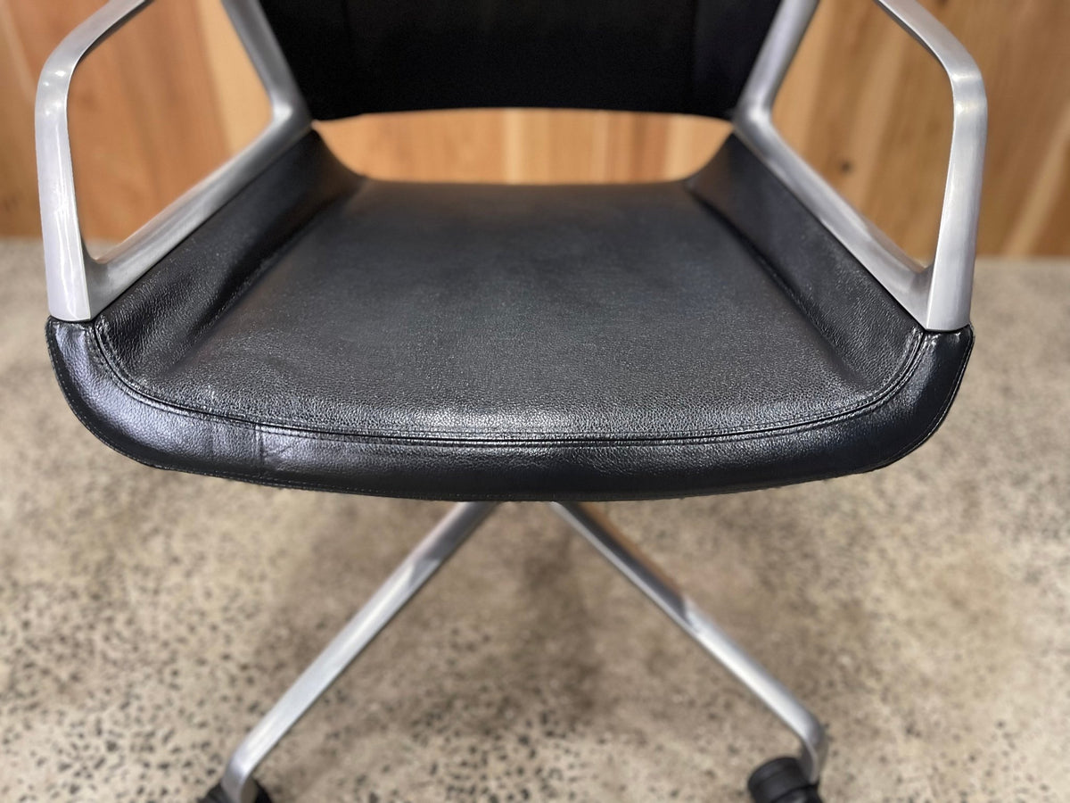 Wilkhahn Graph High-Back Executive Chair, Black Leather - thegoodchairs