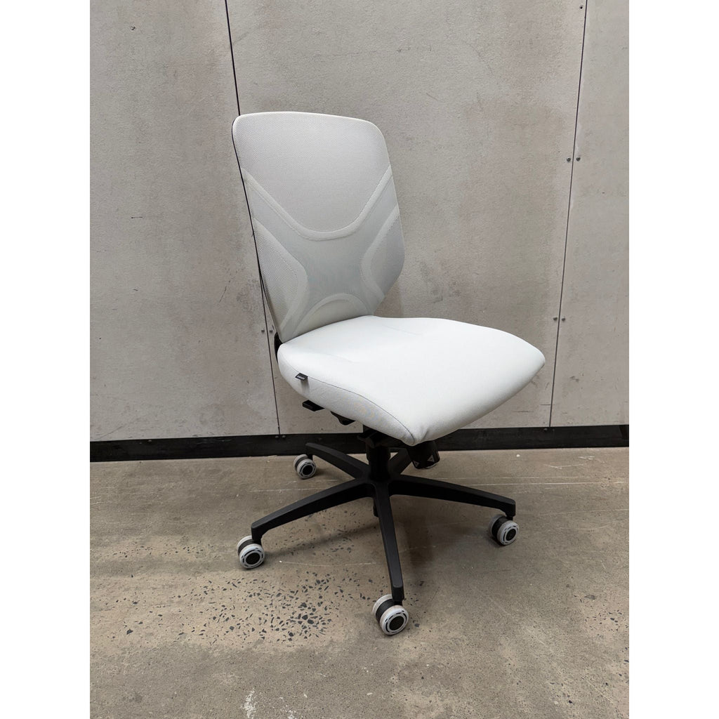Wilkhahn IN 184/7 Ergonomic Office Chair, White / Light Grey - thegoodchairs