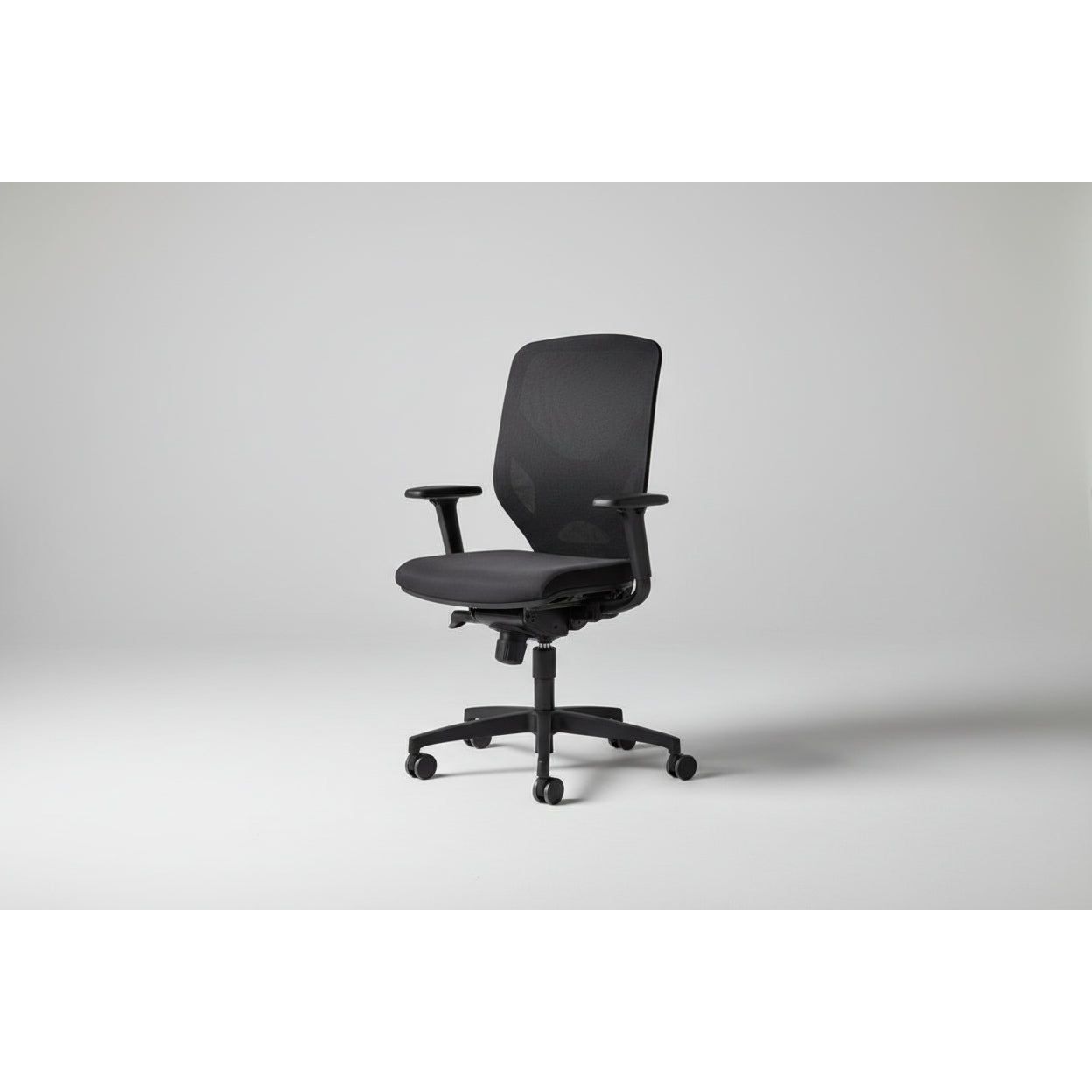 Wilkhahn IN 184/7 MB Task Chair, Back in Black, Trimension 3D Movement - thegoodchairs