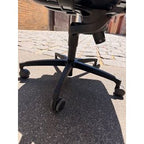 Wilkhahn IN 184/7 MB Task Chair, Back in Black, Trimension 3D Movement - thegoodchairs