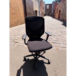 Wilkhahn IN 184/7 MB Task Chair, Back in Black, Trimension 3D Movement - thegoodchairs