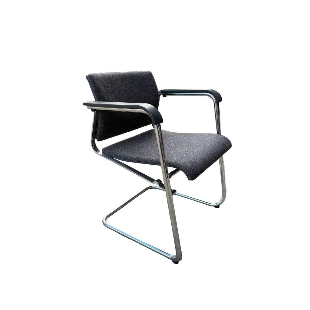 Wilkhahn Modus - 287/81 Conference Room Cantilever Chair - thegoodchairs