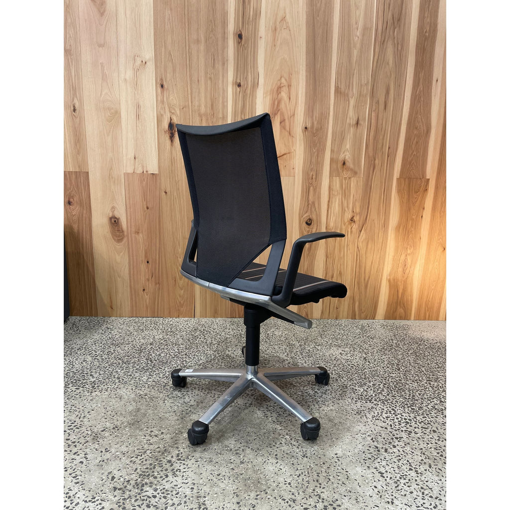 Wilkhahn Modus Medium - Paul Smith x Kvadrat Edition - thegoodchairs