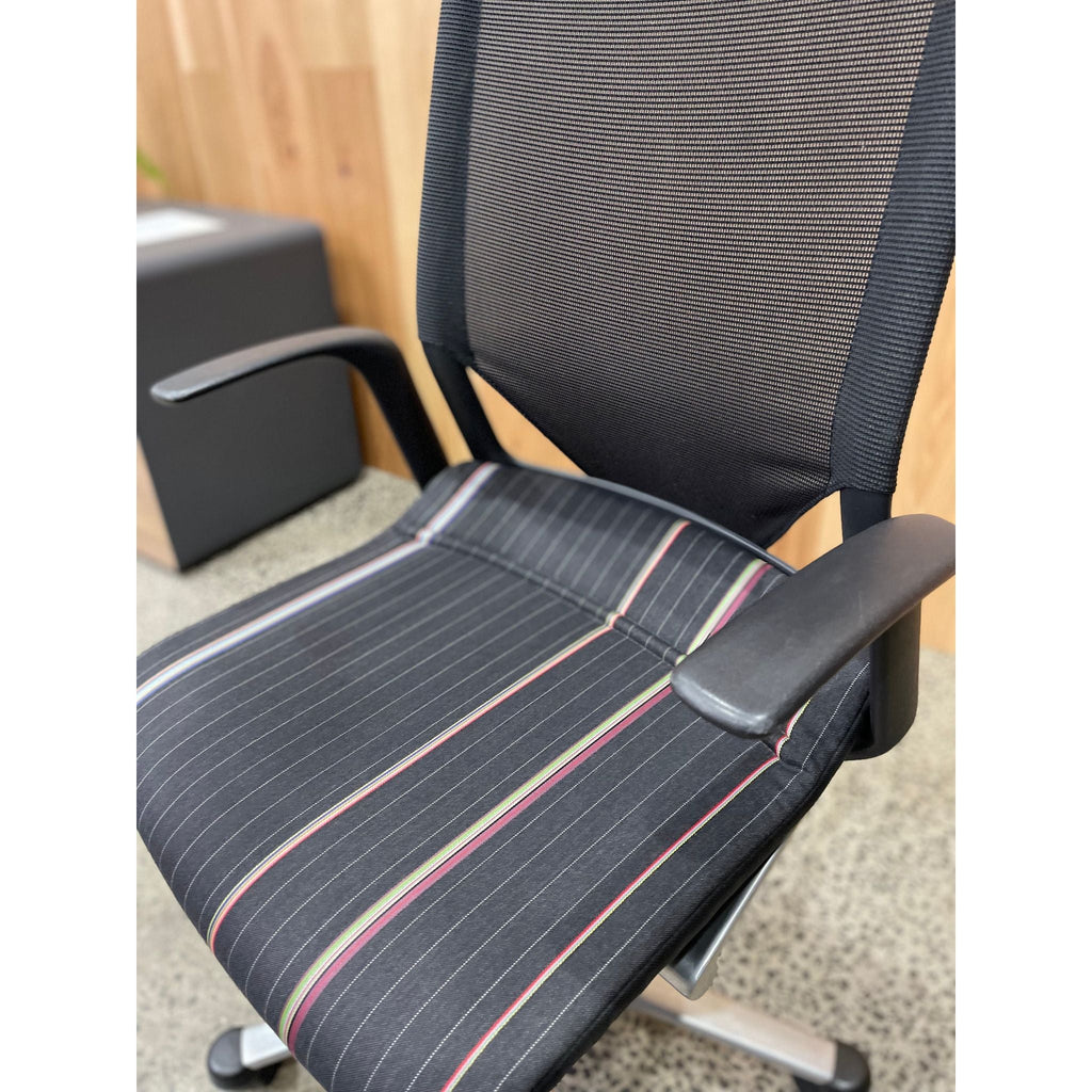 Wilkhahn Modus Medium - Paul Smith x Kvadrat Edition - thegoodchairs
