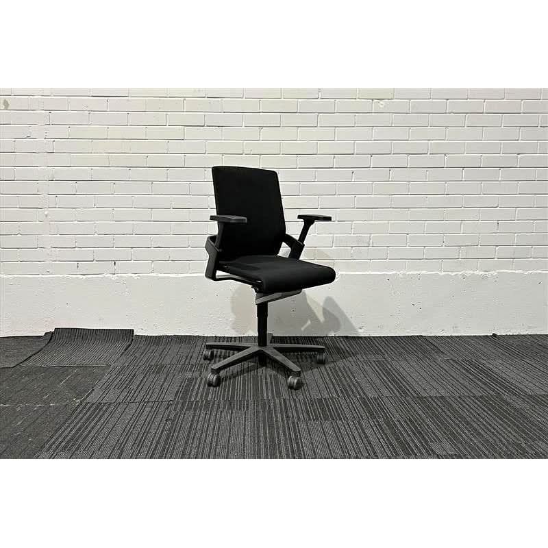 Wilkhahn ON - 174/7 Office Chair - thegoodchairs