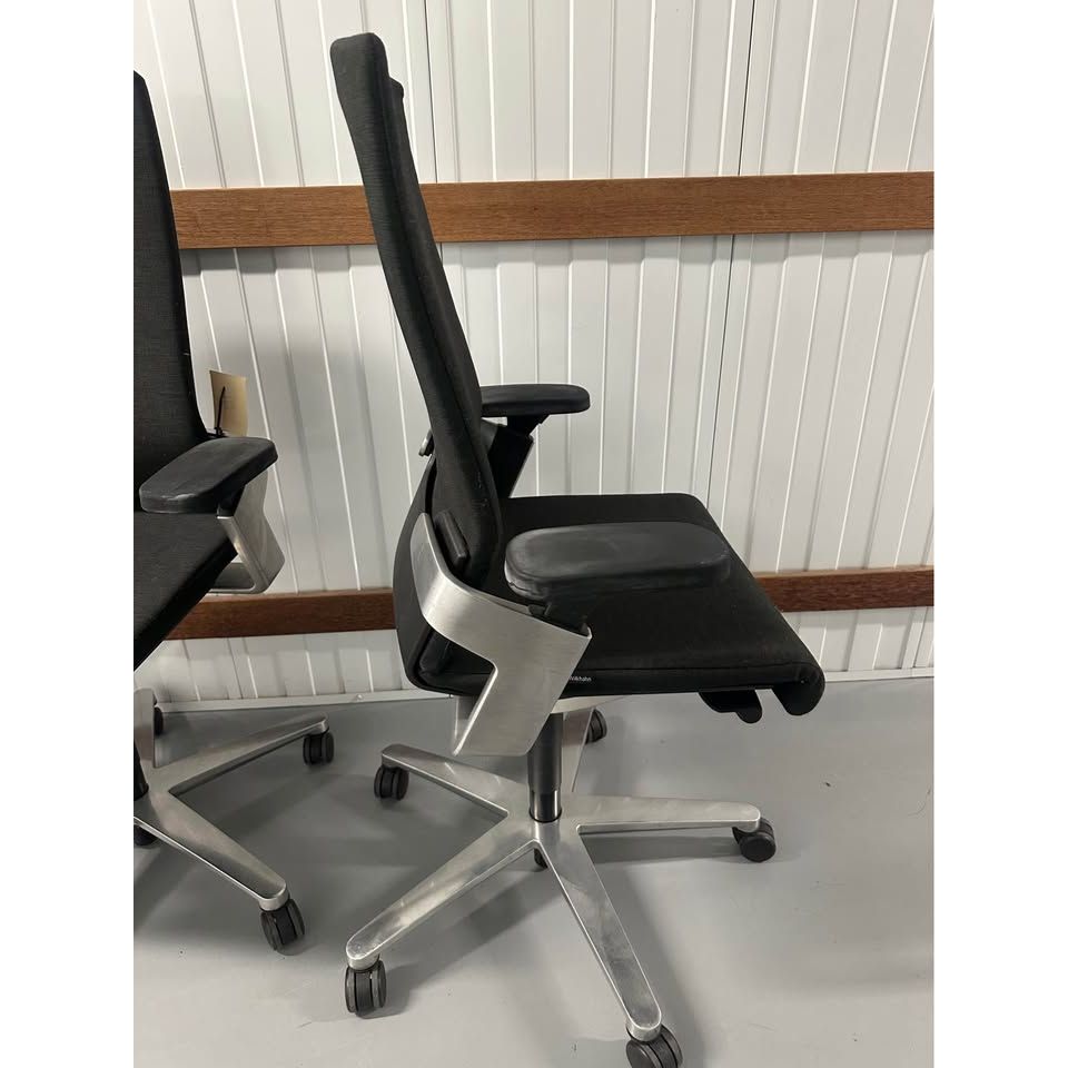 Wilkhahn ON - Premium Office Chair - thegoodchairs