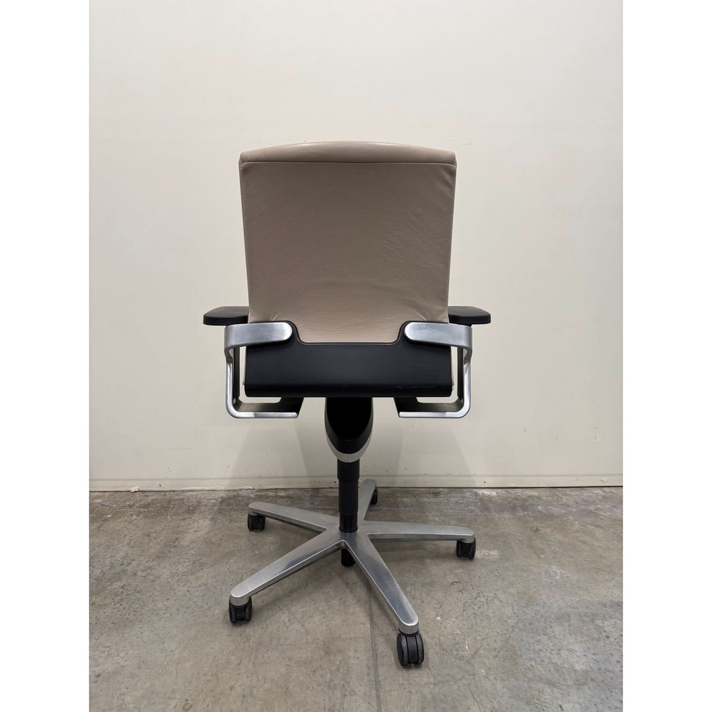 Wilkhahn ON - Task Chair - Leather Executive Office Chair Castors - thegoodchairs