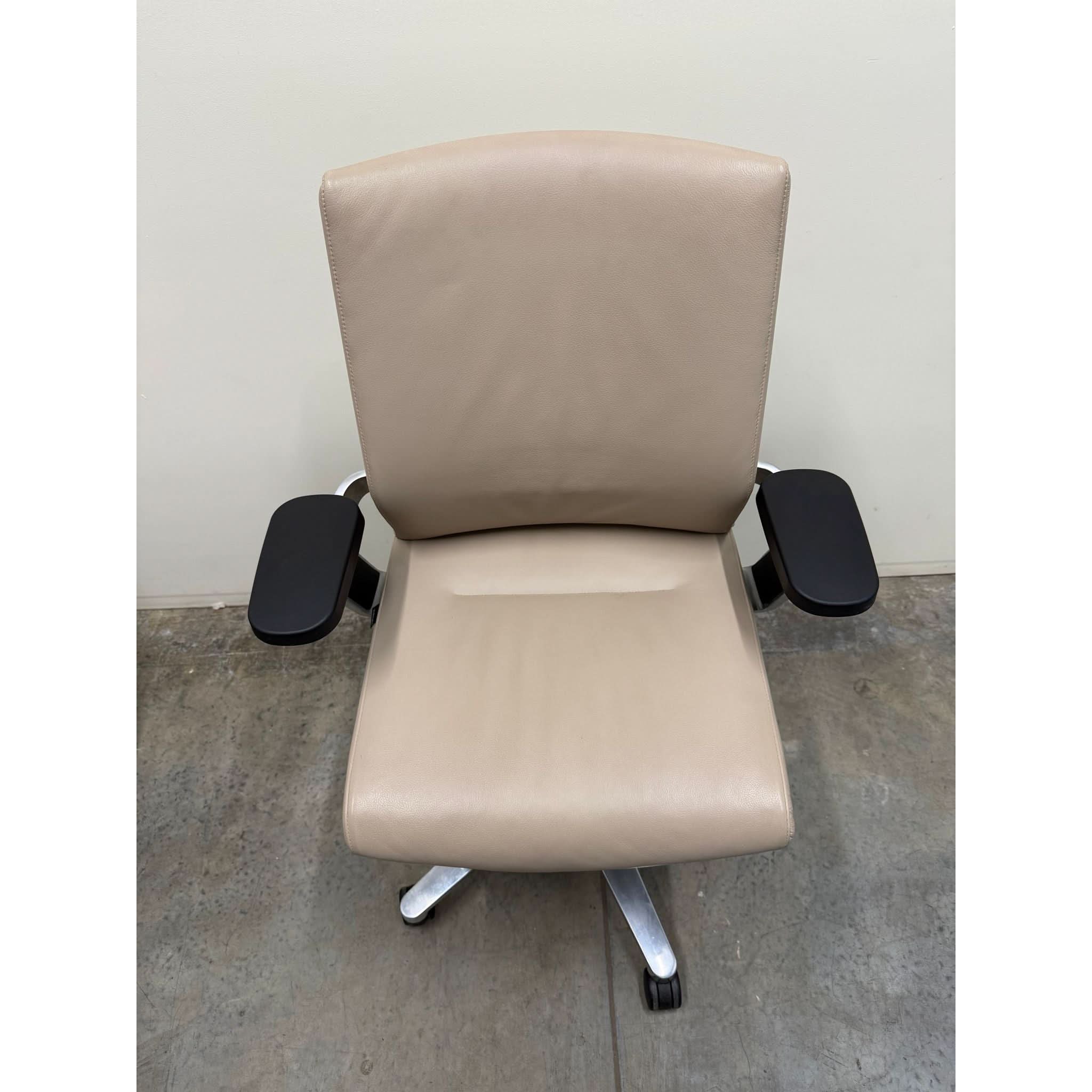 Wilkhahn ON - Task Chair - Leather Executive Office Chair Castors - thegoodchairs